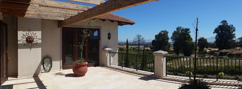 6 Bedroom Property for Sale in Klein Zevenwacht Western Cape